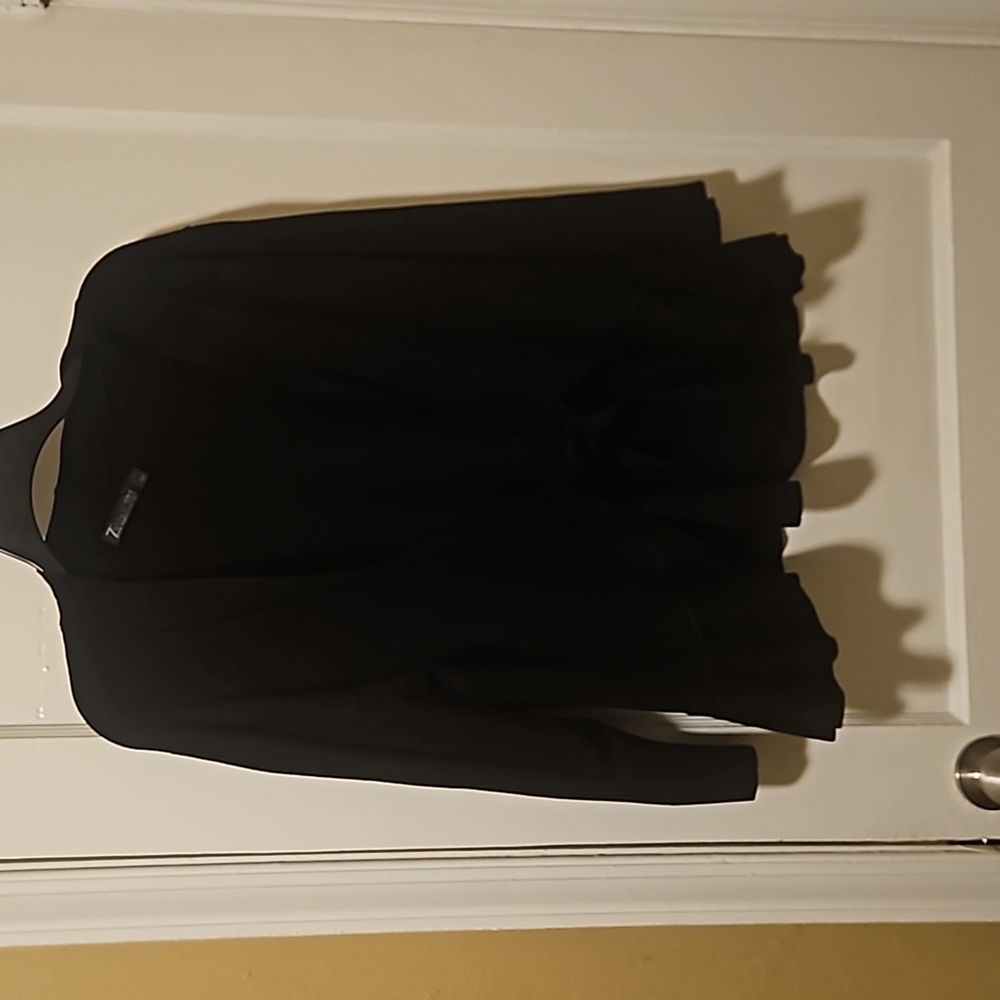 💖5/15.00 N.Y.& Co. Black Peplum Sweater BUNDLE  AND  SAVE 💖